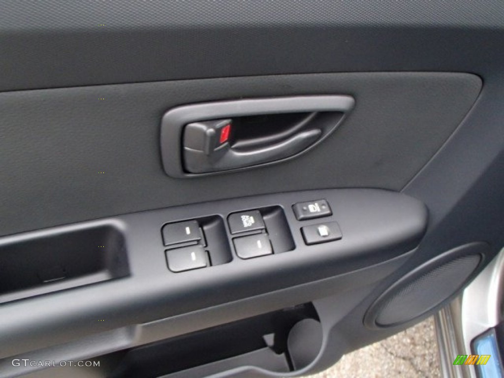 2013 Soul 1.6 - Titanium Gray / Black Cloth photo #15
