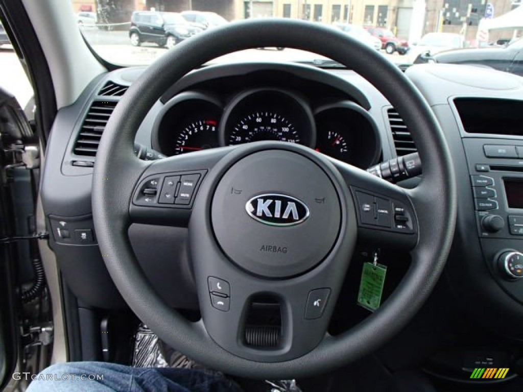 2013 Soul 1.6 - Titanium Gray / Black Cloth photo #18