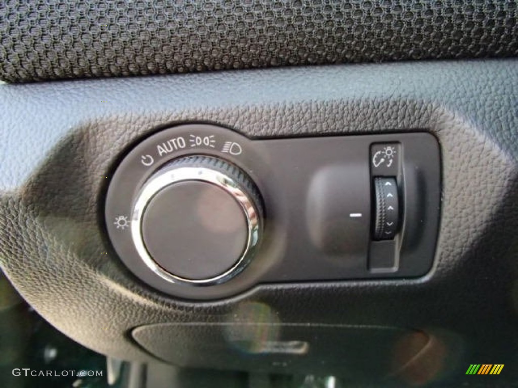 2014 Cruze LT - Rainforest Green Metallic / Jet Black photo #19