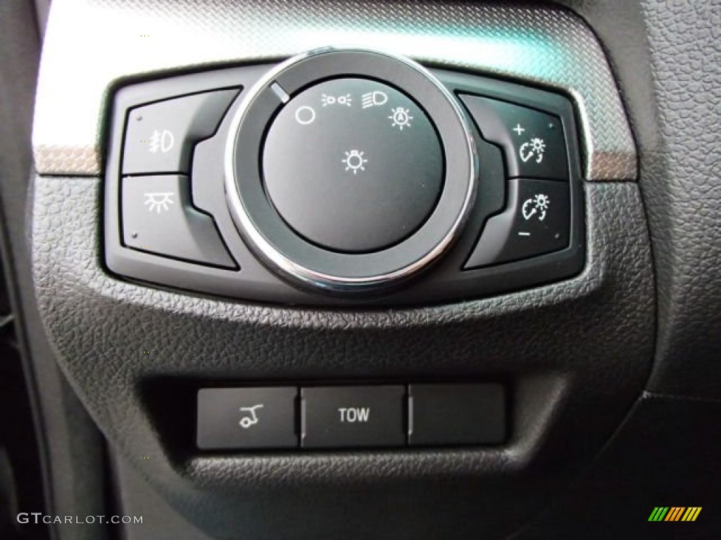 2014 Ford Explorer Sport 4WD Controls Photo #86300544