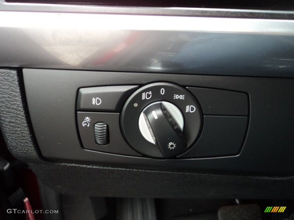 2011 BMW X5 xDrive 50i Controls Photo #86301093