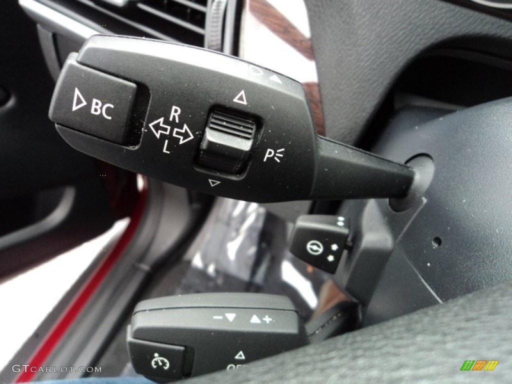 2011 BMW X5 xDrive 50i Controls Photo #86301115