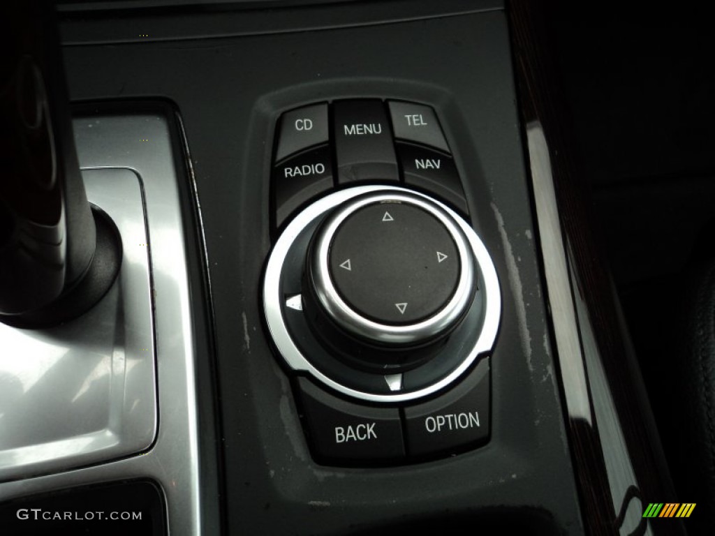 2011 BMW X5 xDrive 50i Controls Photo #86301414