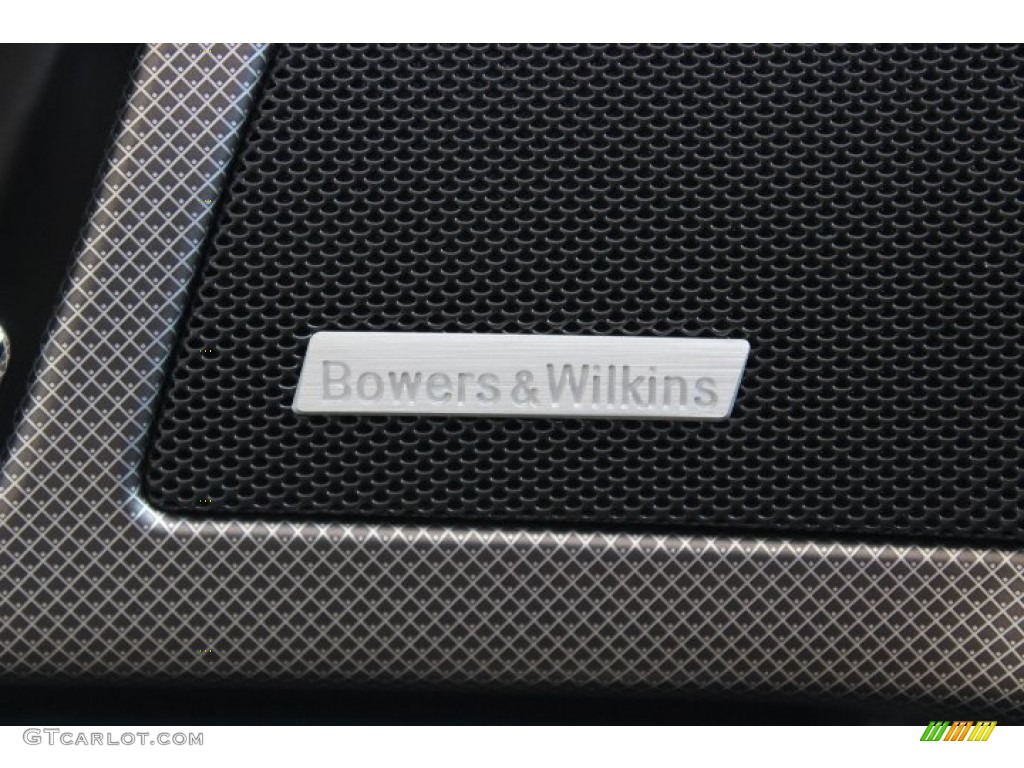 2010 Jaguar XF XFR Sport Sedan Audio System Photos