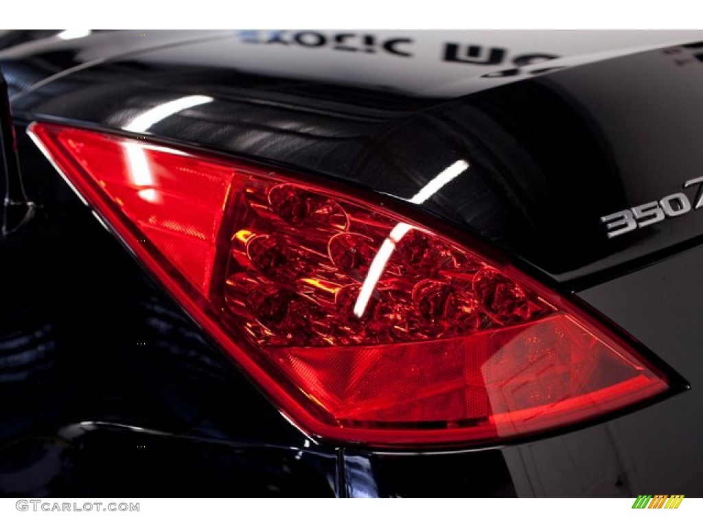 2008 350Z Touring Roadster - Magnetic Black / Charcoal photo #25