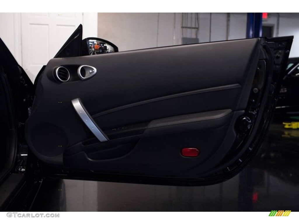 2008 350Z Touring Roadster - Magnetic Black / Charcoal photo #31