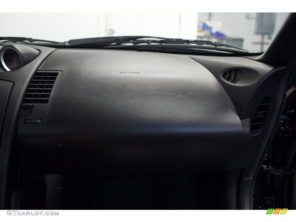 2008 350Z Touring Roadster - Magnetic Black / Charcoal photo #48
