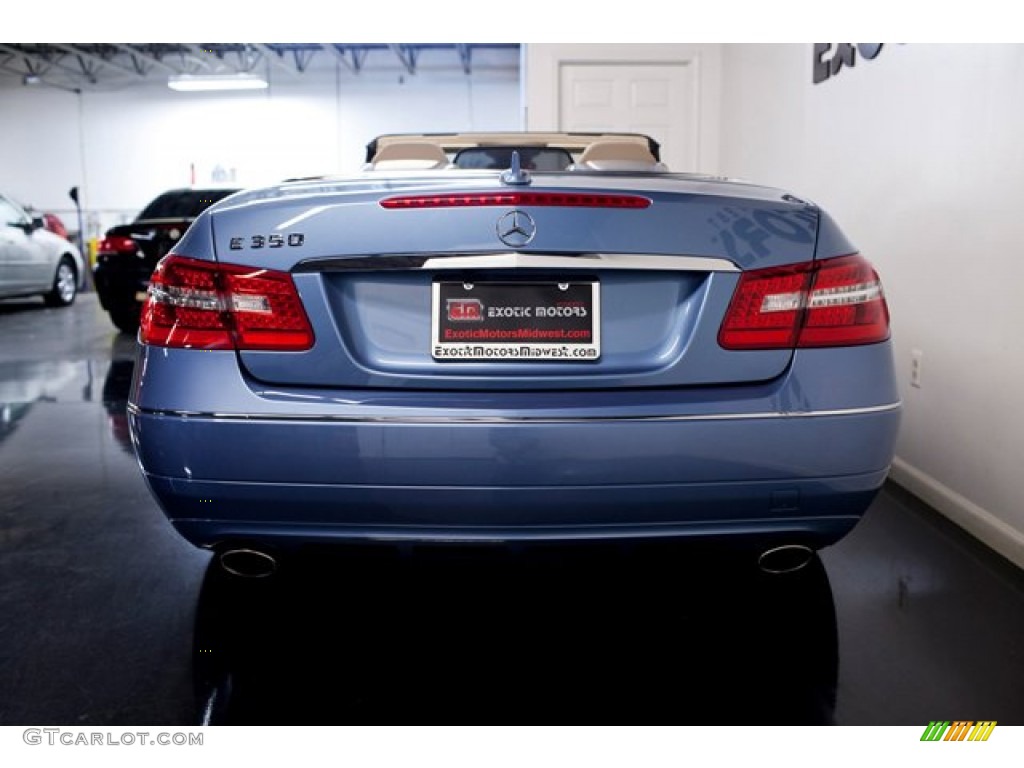 2011 E 350 Cabriolet - Quartz Blue Metallic / Almond/Mocha photo #16