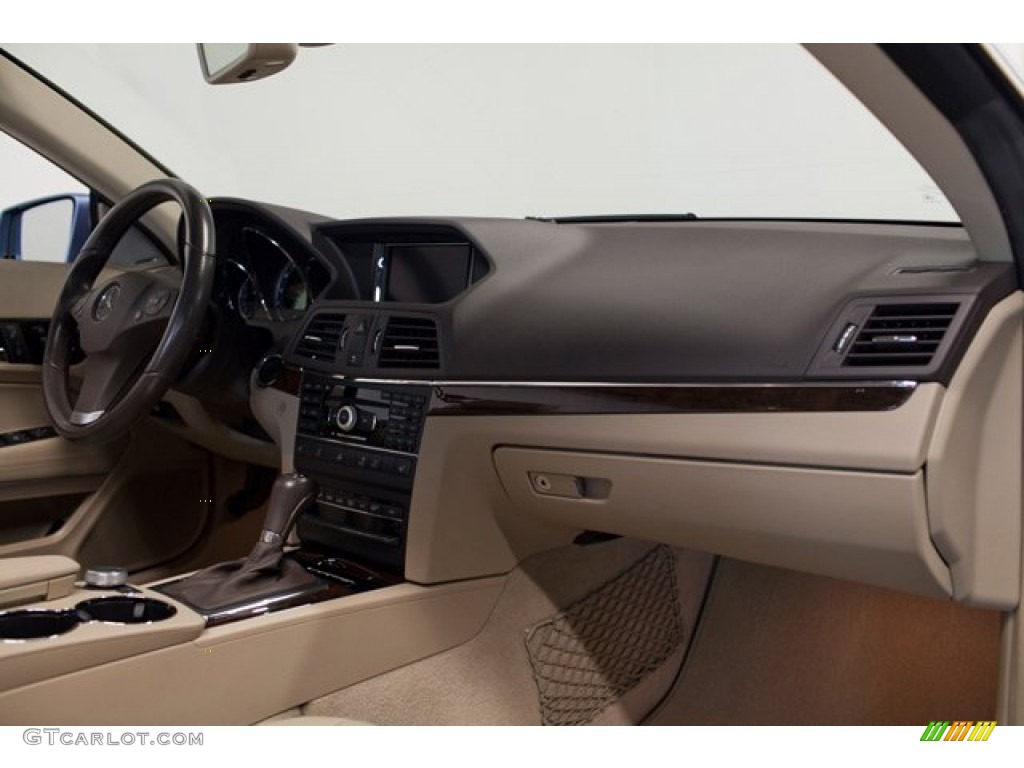 2011 Mercedes-Benz E 350 Cabriolet Almond/Mocha Dashboard Photo #86304234