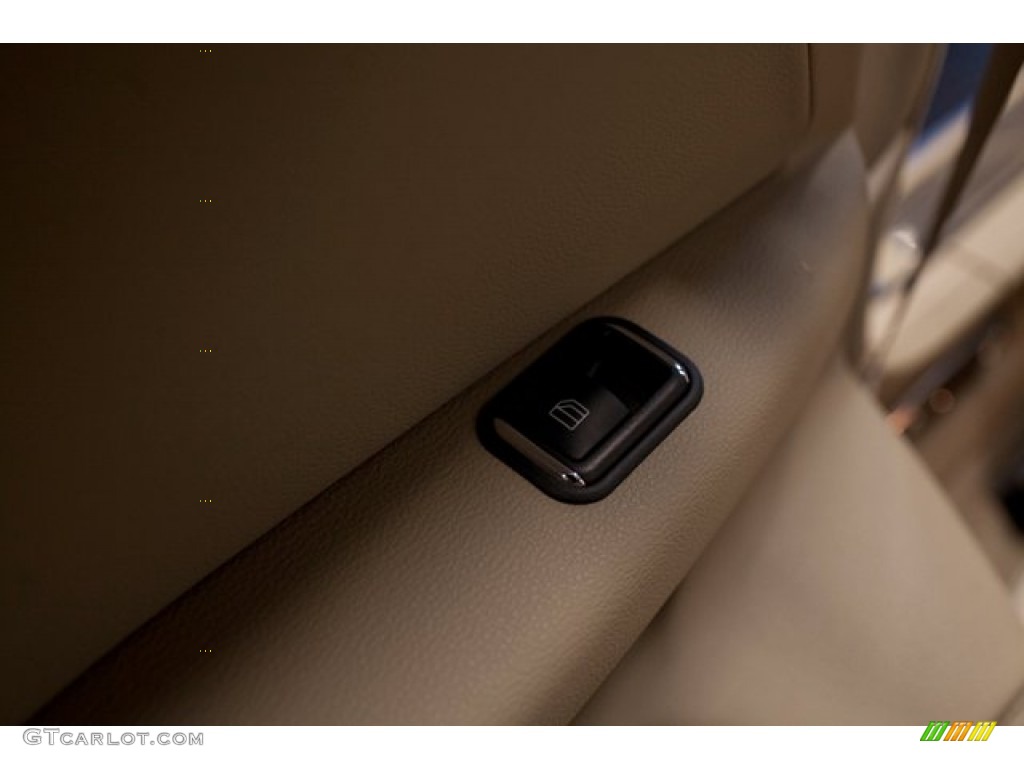 2011 E 350 Cabriolet - Quartz Blue Metallic / Almond/Mocha photo #59