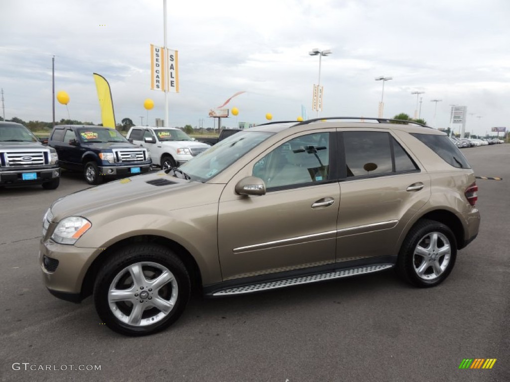 Sand Beige Metallic 2008 Mercedes-Benz ML 320 CDI 4Matic Exterior Photo #86307324