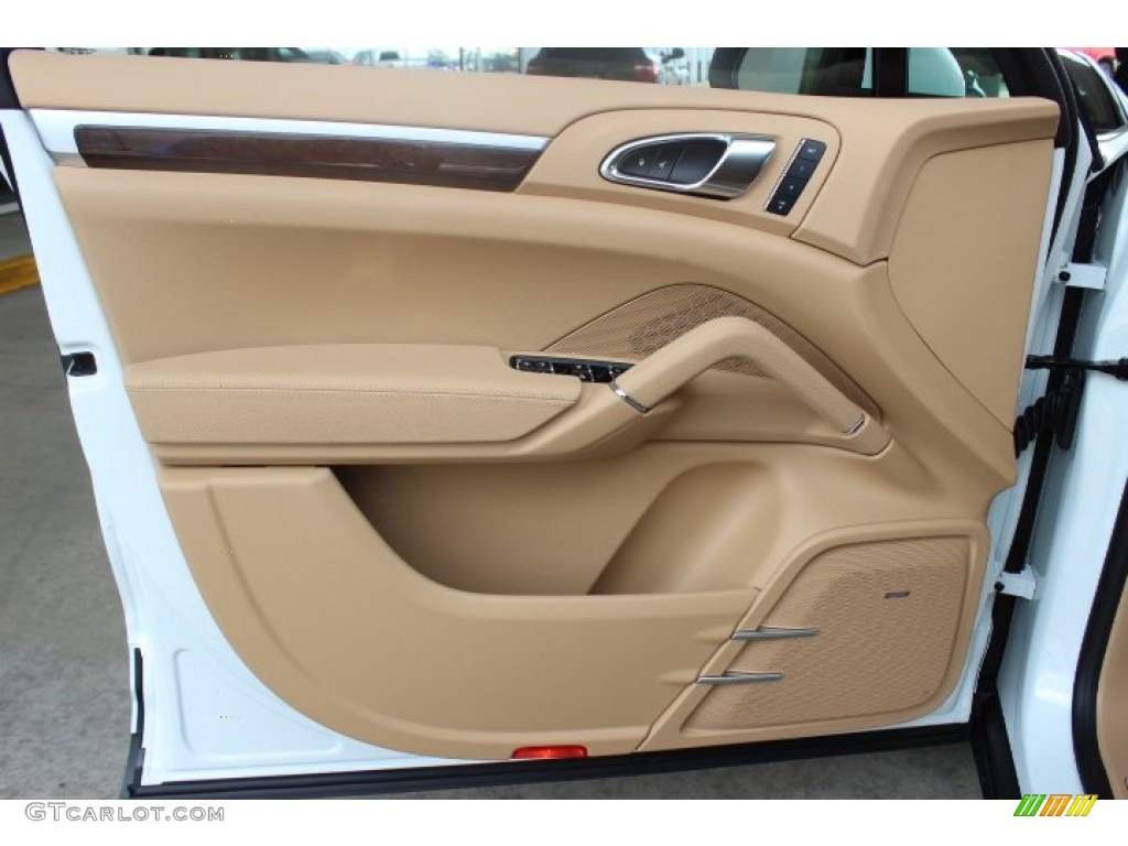2014 Porsche Cayenne Standard Cayenne Model Luxor Beige Door Panel Photo #86309286