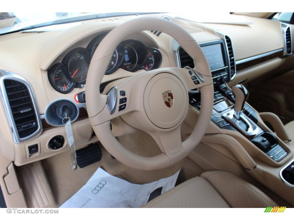 2014 Porsche Cayenne Standard Cayenne Model Luxor Beige Dashboard Photo #86309319