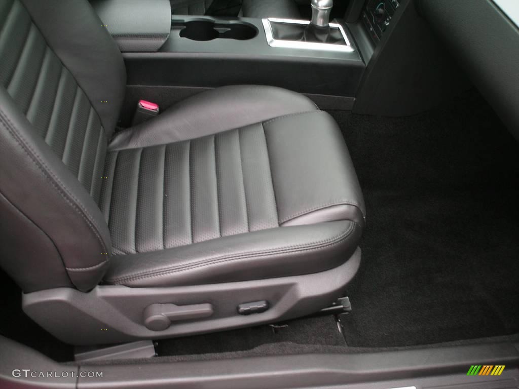 2007 Mustang GT Premium Coupe - Redfire Metallic / Dark Charcoal photo #34