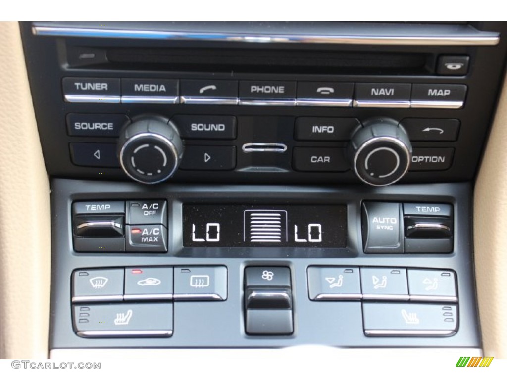 2014 Porsche Cayman S Controls Photo #86310717
