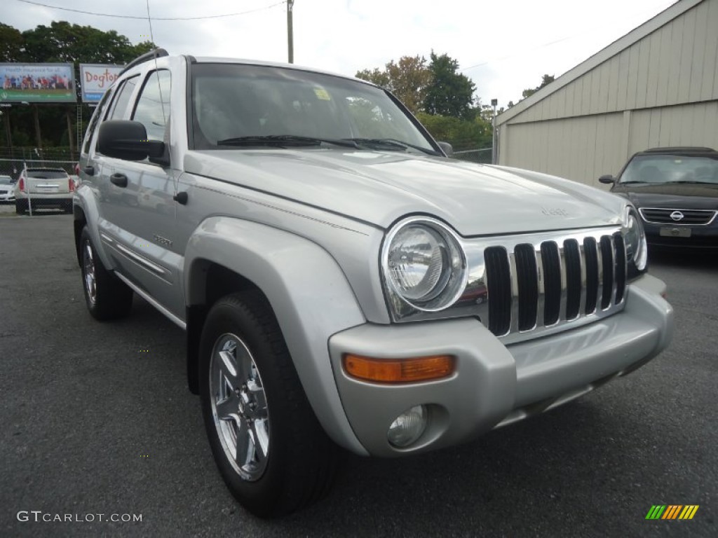 Bright Silver Metallic 2004 Jeep Liberty Limited 4x4 Exterior Photo #86310762