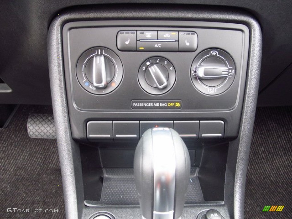 2014 Beetle TDI - Denim Blue / Titan Black photo #21