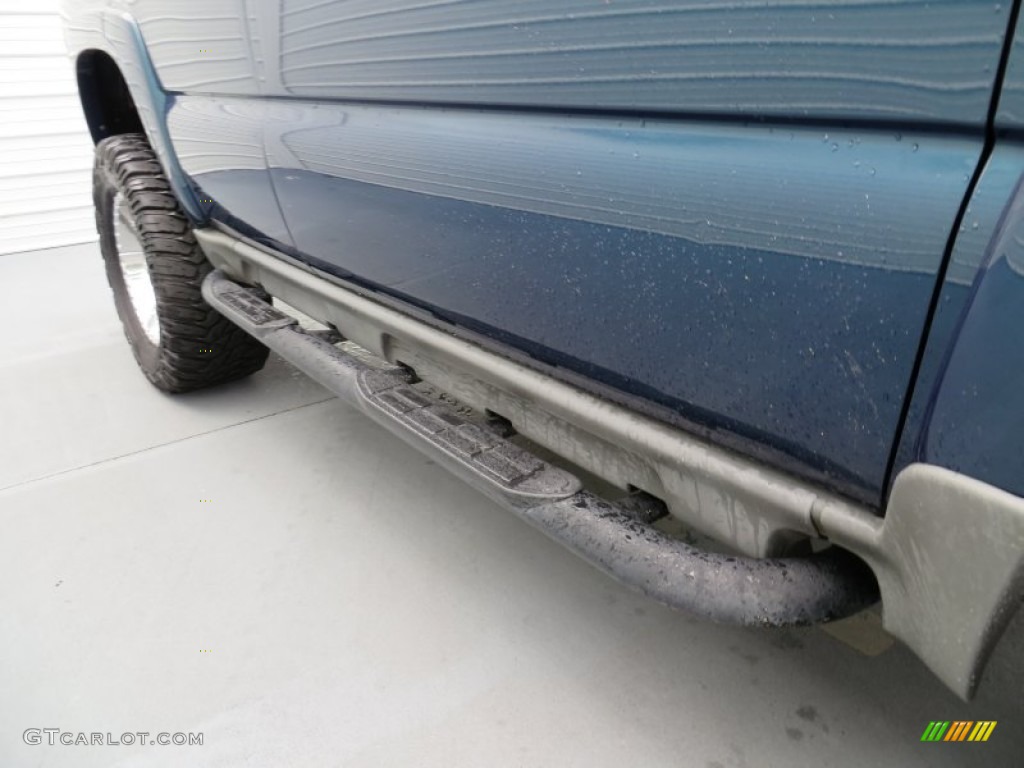 2005 Tahoe Z71 4x4 - Bermuda Blue Metallic / Gray/Dark Charcoal photo #17