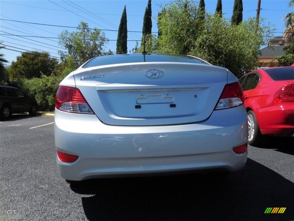 2012 Accent GLS 4 Door - Ironman Silver / Gray photo #9