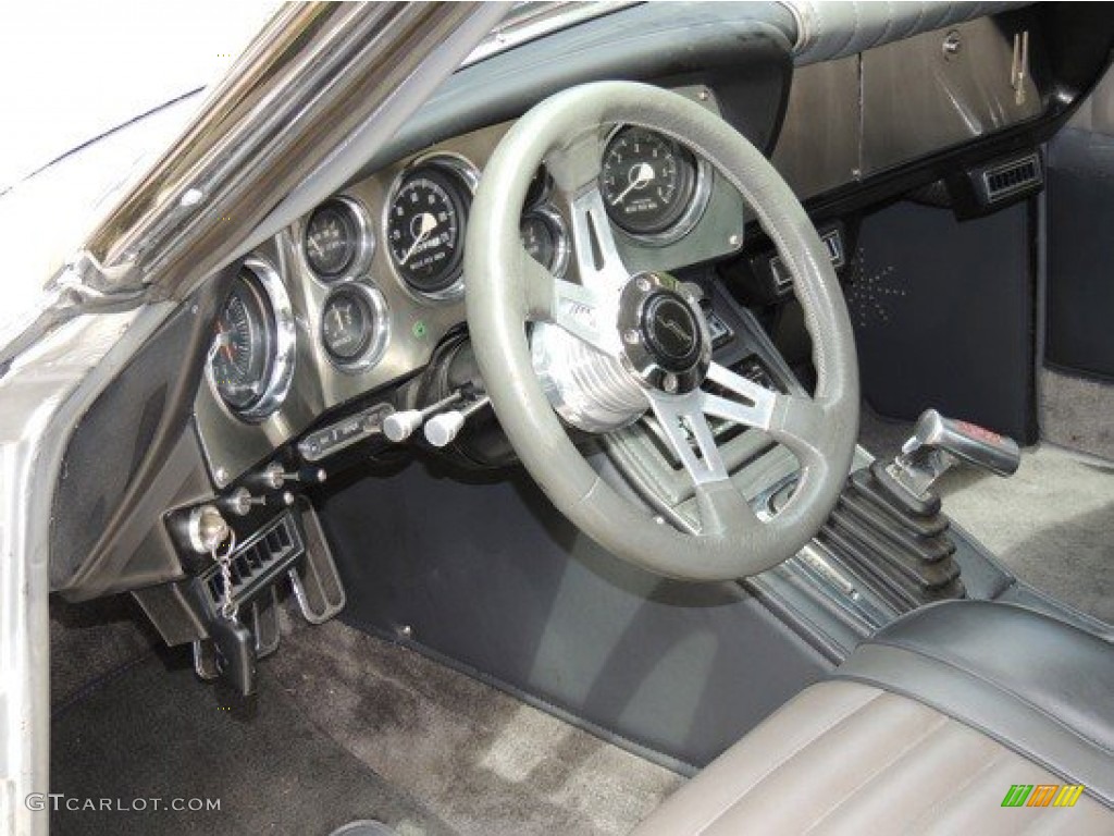Light Gray/Dark Gray Interior 1955 Studebaker Speedster President Speedster Photo #86316595