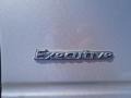 Silver Birch Metallic - Town Car Executive Photo No. 4