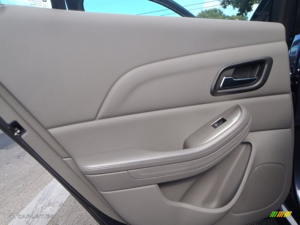 2014 Malibu LS - Atlantis Blue Metallic / Jet Black/Titanium photo #16