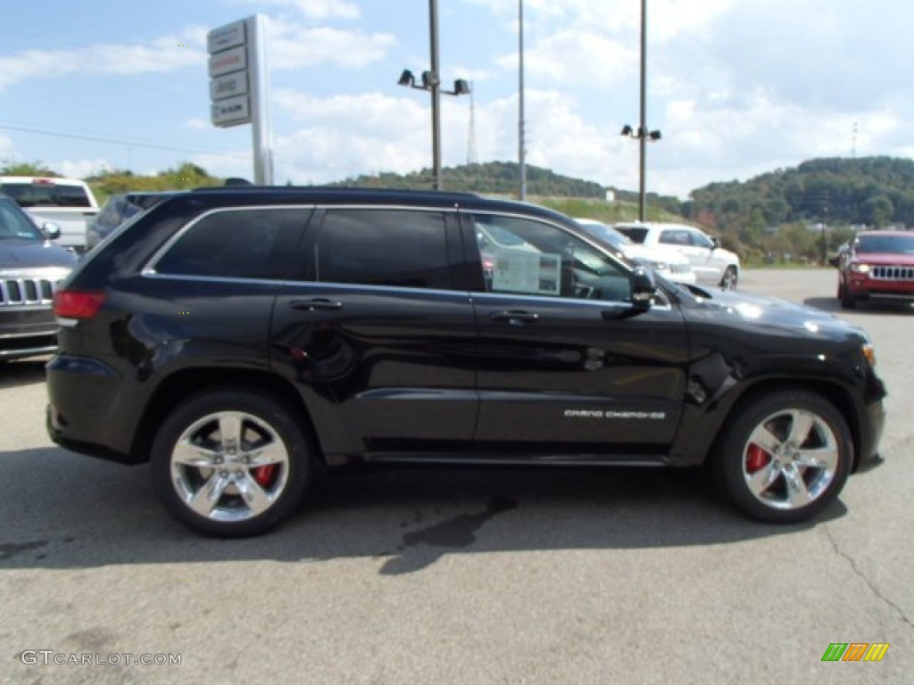 2014 Grand Cherokee SRT 4x4 - Brilliant Black Crystal Pearl / SRT Morocco Black photo #5