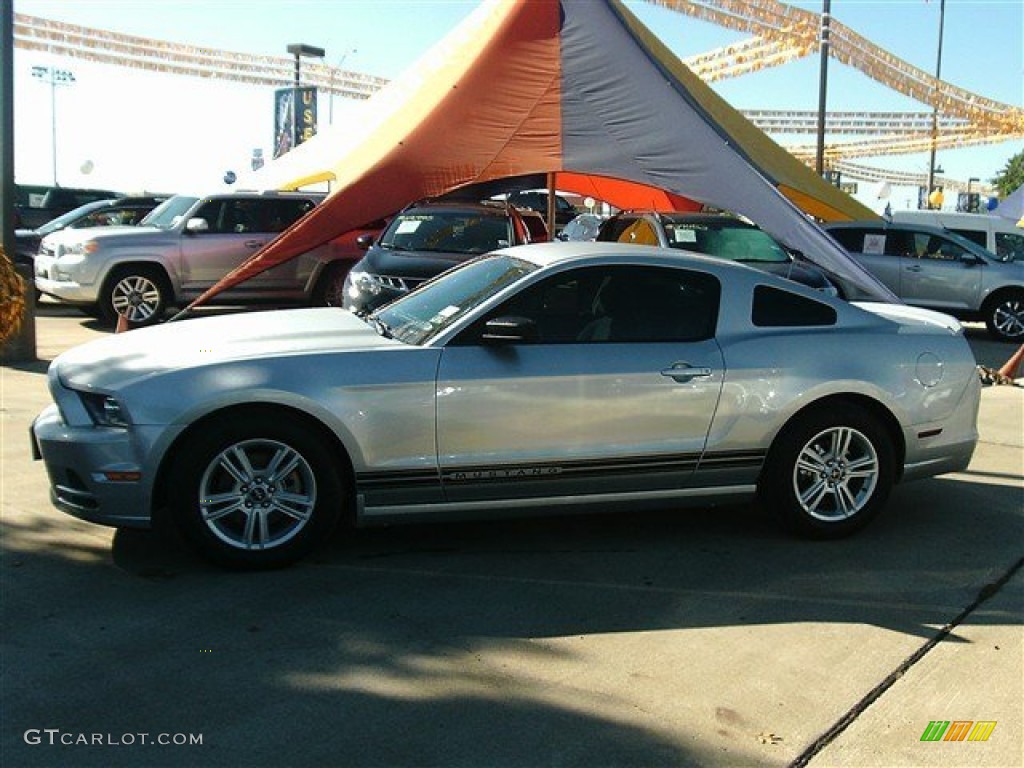 2013 Mustang V6 Coupe - Ingot Silver Metallic / Charcoal Black photo #3