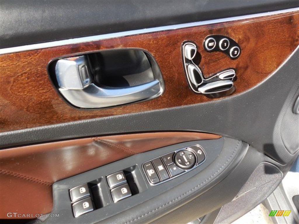2011 Equus Signature - Platinum Metallic / Saddle photo #27