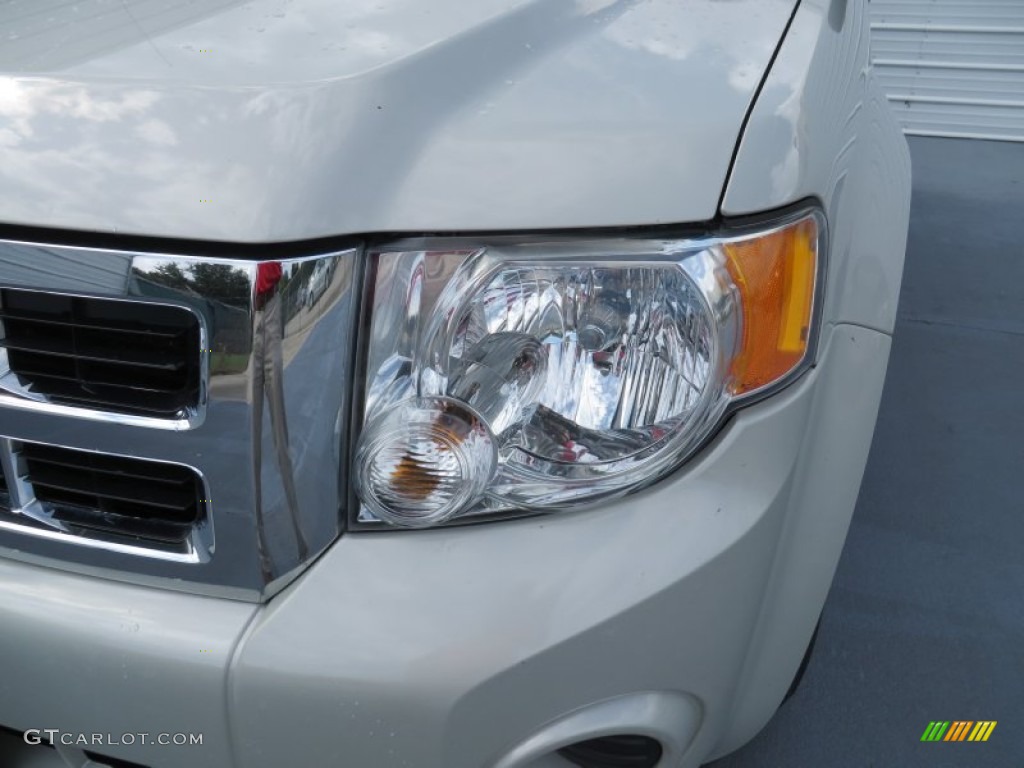 2009 Escape XLS - Light Sage Metallic / Stone photo #9