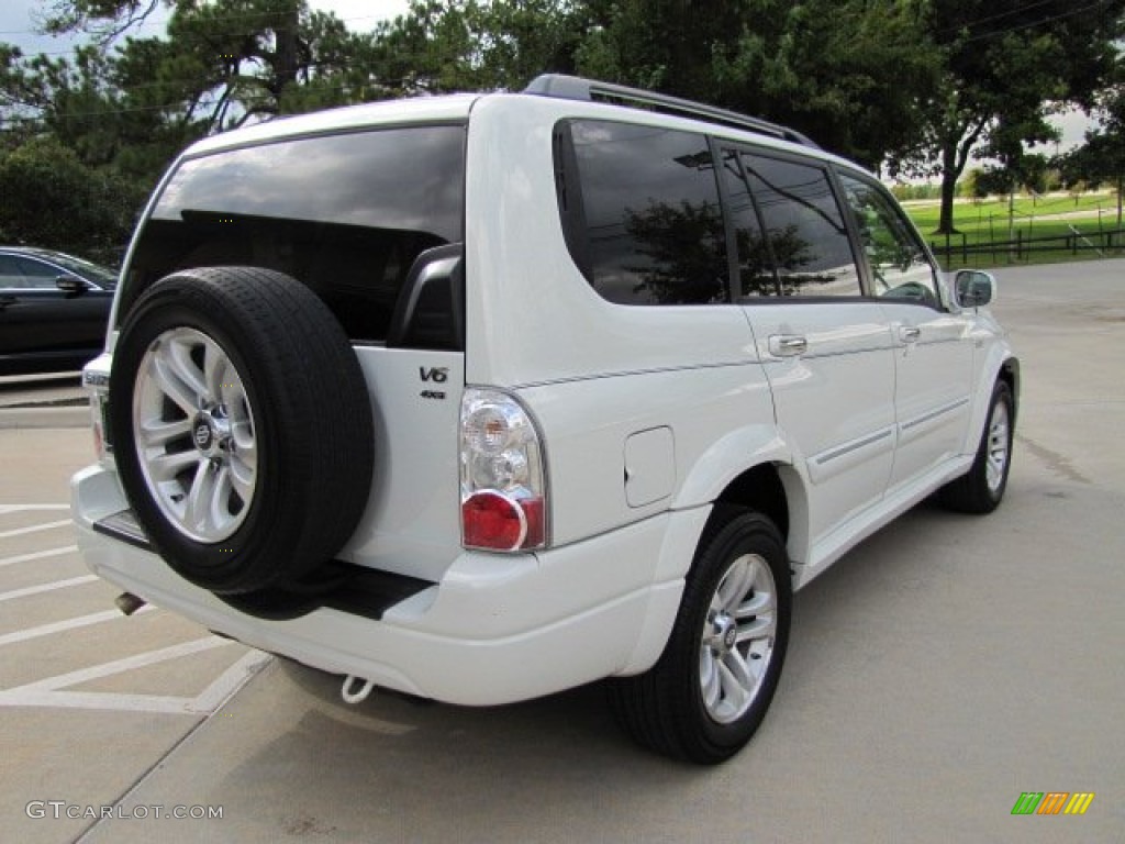 2005 XL7 LX 4WD - White Pearl / Beige photo #10