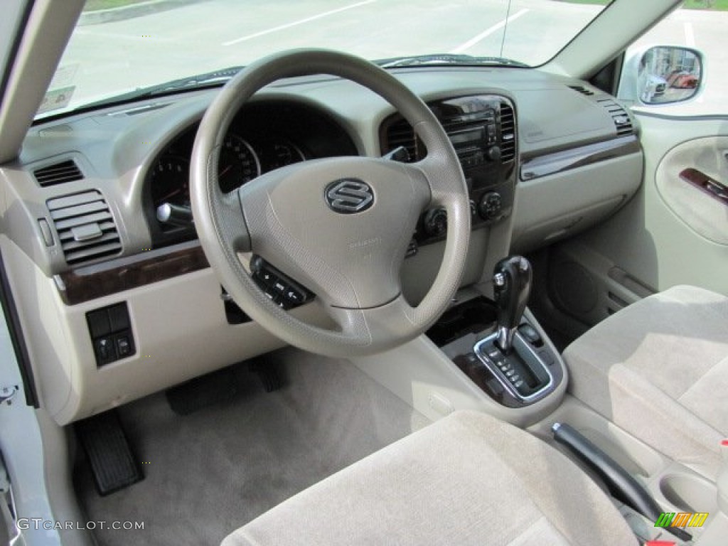 2005 XL7 LX 4WD - White Pearl / Beige photo #21