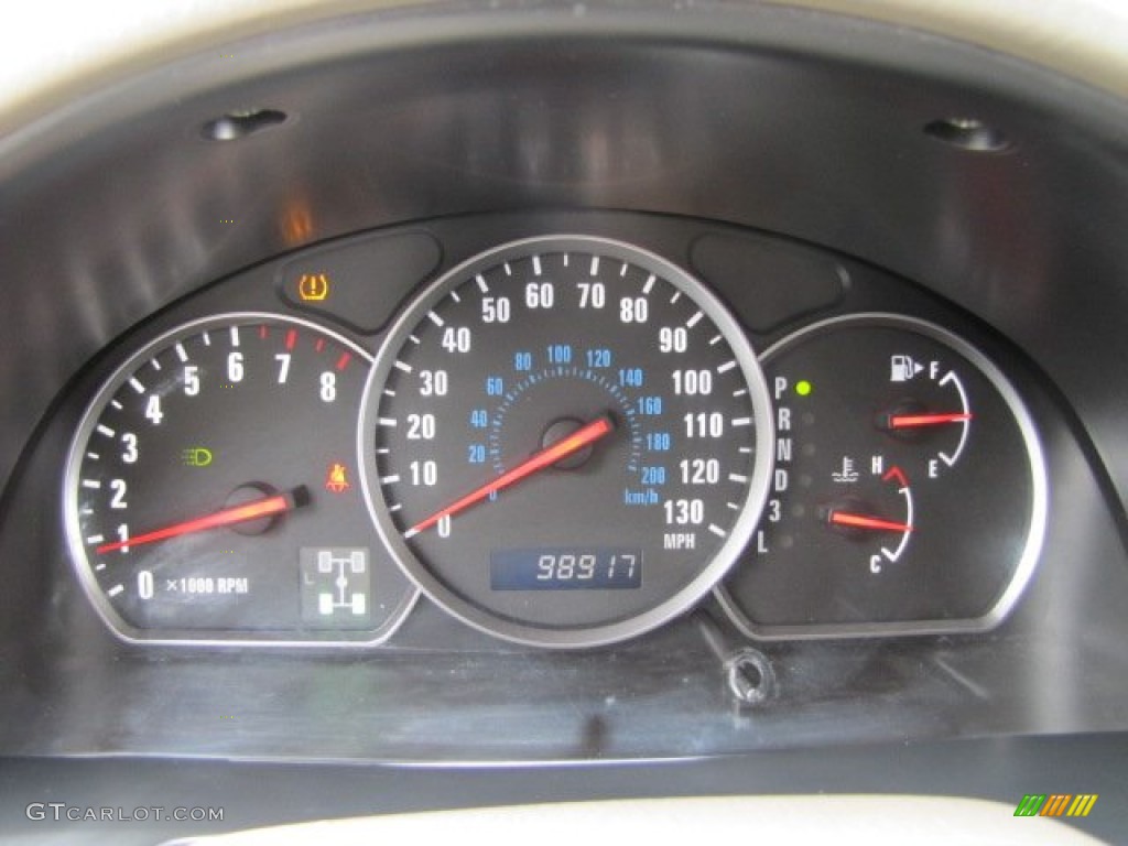 2005 XL7 LX 4WD - White Pearl / Beige photo #24