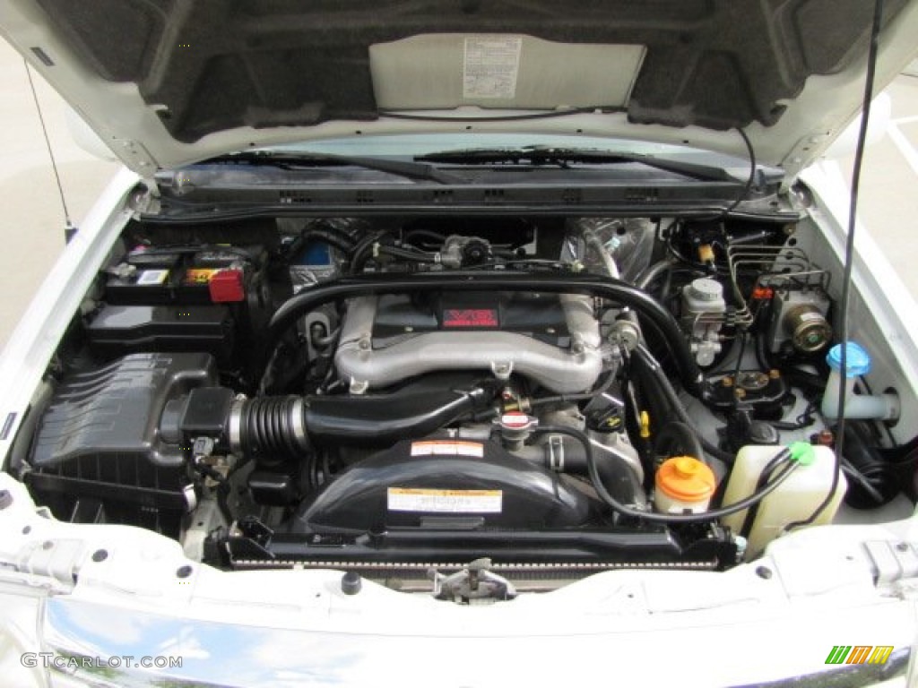 2005 XL7 LX 4WD - White Pearl / Beige photo #32