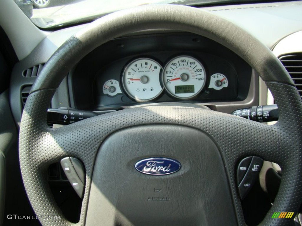 2005 Escape XLT V6 - Black / Medium/Dark Flint Grey photo #20