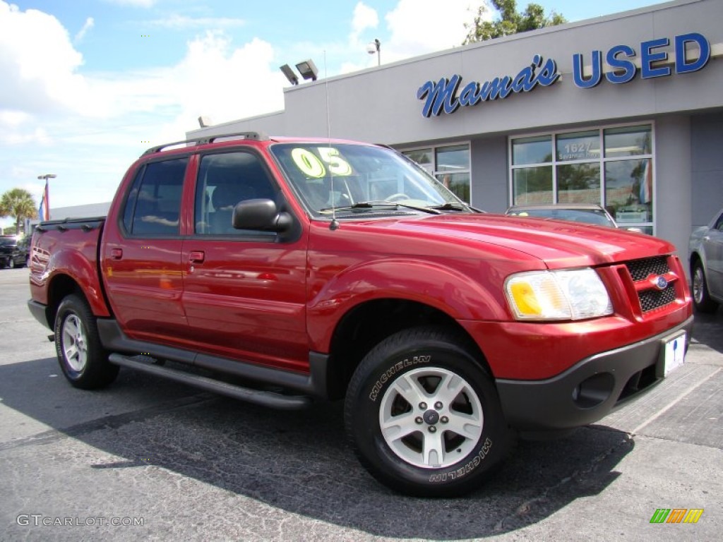 2005 Explorer Sport Trac XLT - Red Fire / Medium Pebble photo #23