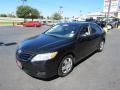 Black - Camry  Photo No. 3