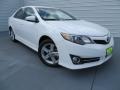 Super White - Camry SE Photo No. 2