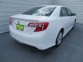 Super White - Camry SE Photo No. 4