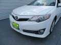 Super White - Camry SE Photo No. 10
