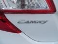 Super White - Camry SE Photo No. 18
