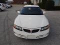 2004 Ivory White Pontiac Bonneville SE  photo #10