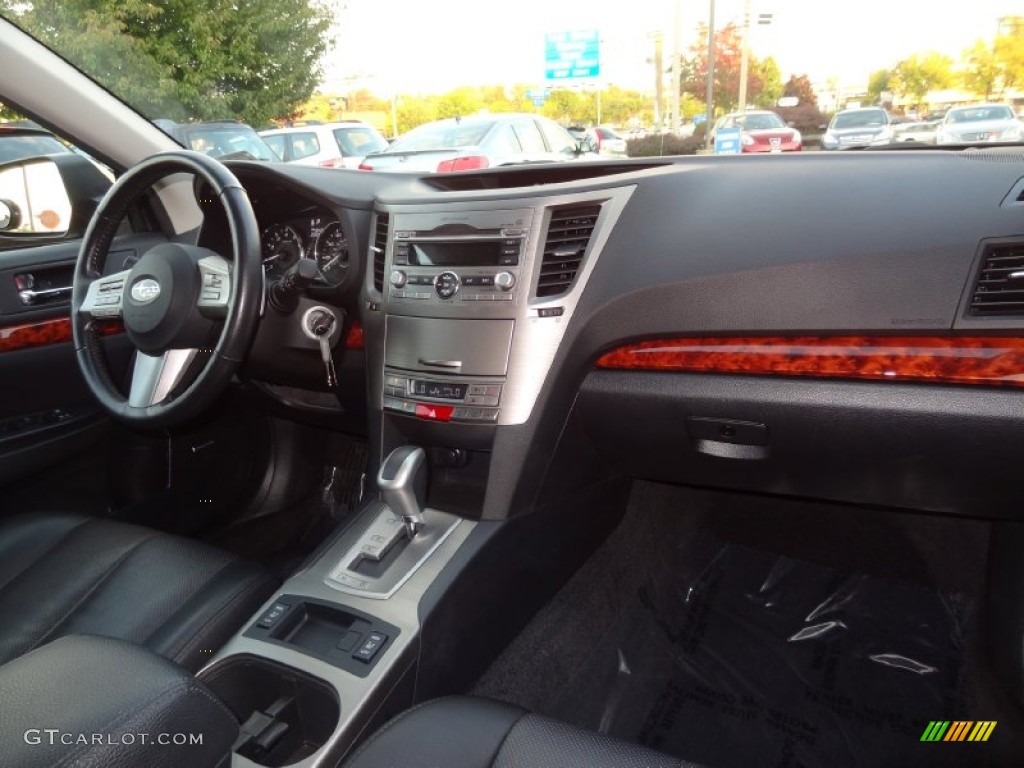2011 Outback 2.5i Limited Wagon - Graphite Gray Metallic / Off Black photo #17