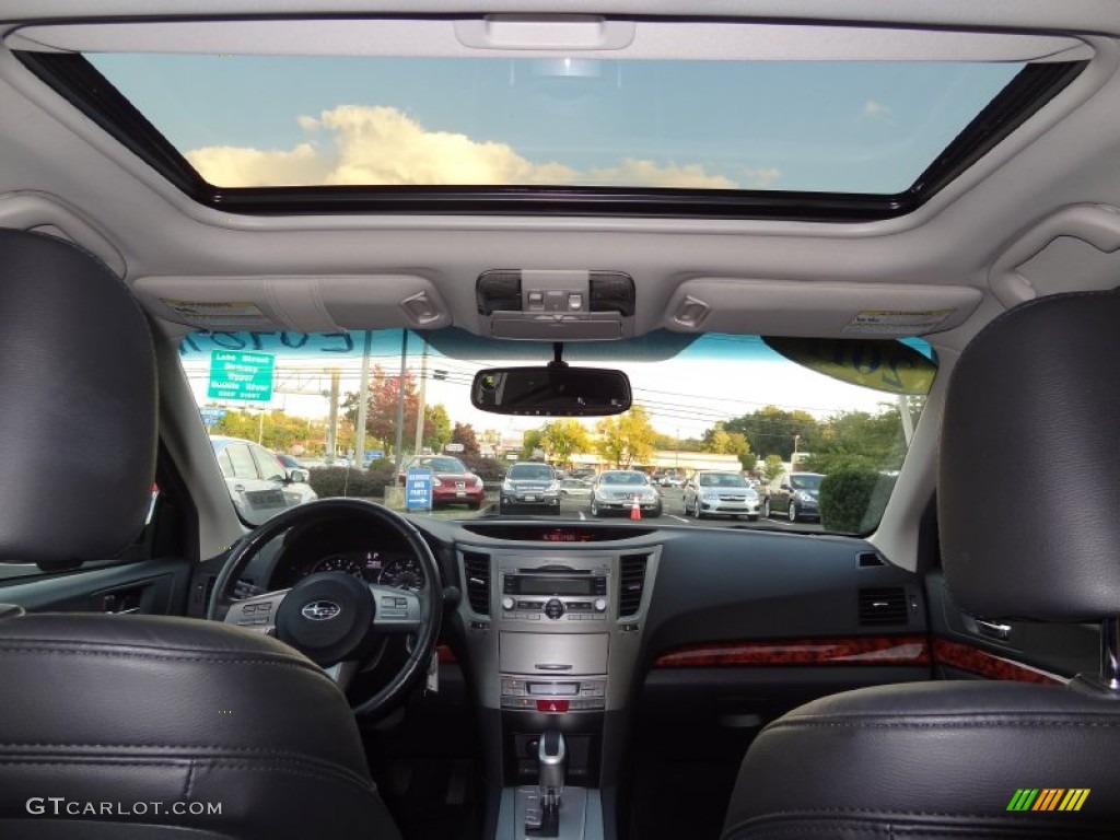 2011 Outback 2.5i Limited Wagon - Graphite Gray Metallic / Off Black photo #20