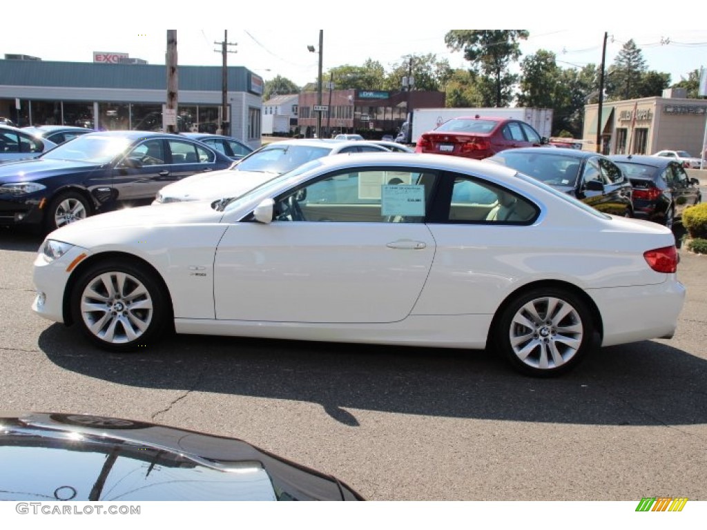 2013 3 Series 328i xDrive Coupe - Alpine White / Cream Beige photo #6