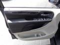 Dark Charcoal Pearl - Grand Caravan SXT Photo No. 16