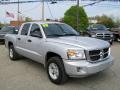 Bright Silver Metallic - Dakota SLT Crew Cab 4x4 Photo No. 8