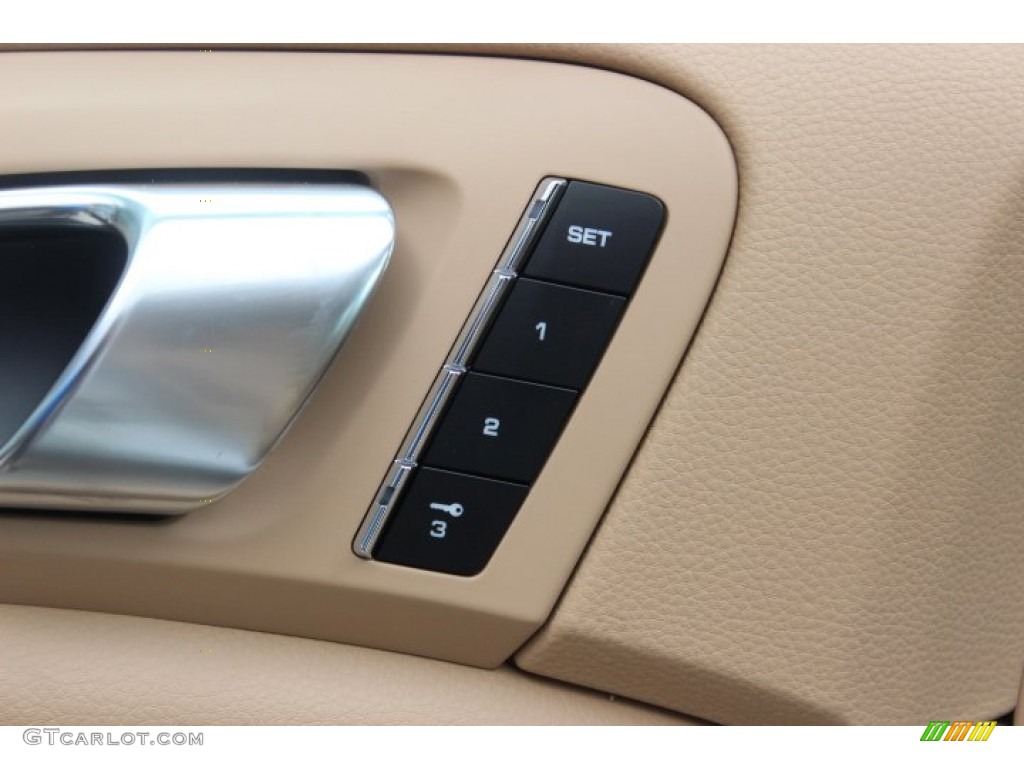 2014 Porsche Cayenne Diesel Controls Photo #86337460