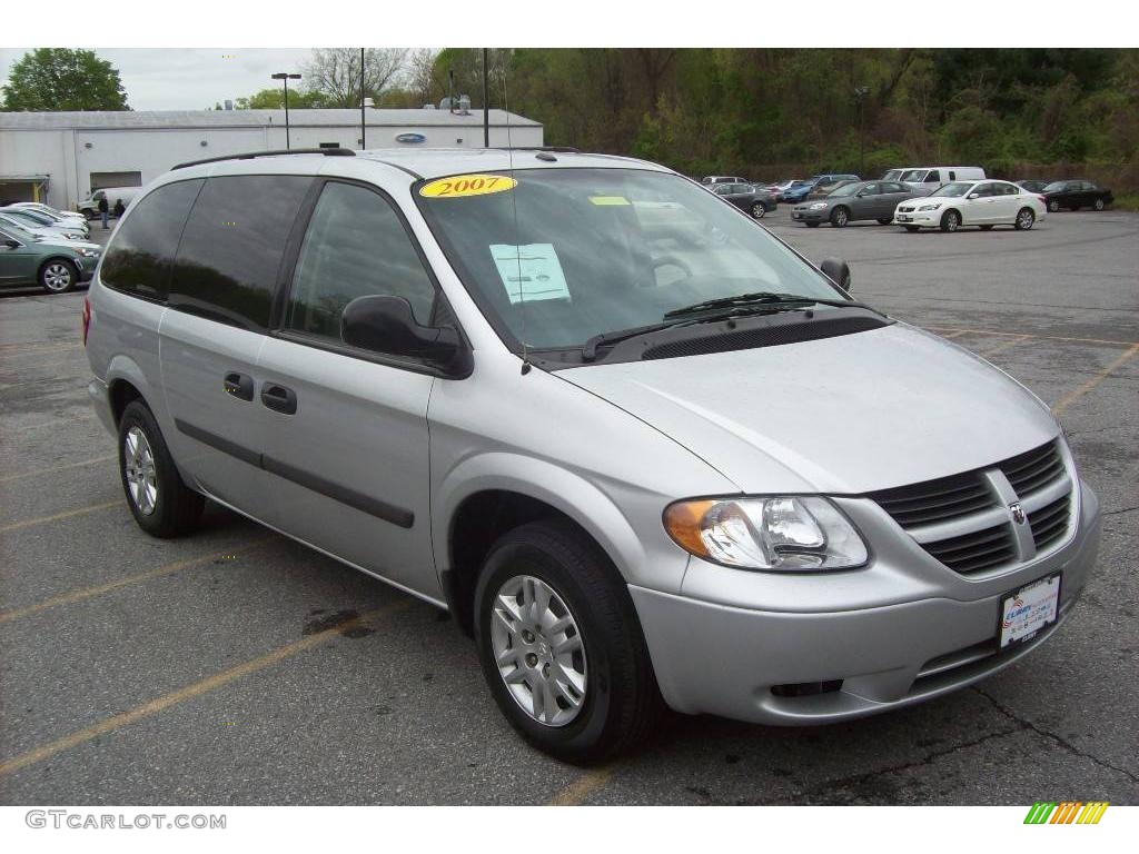 2007 Grand Caravan SE - Bright Silver Metallic / Medium Slate Gray photo #1