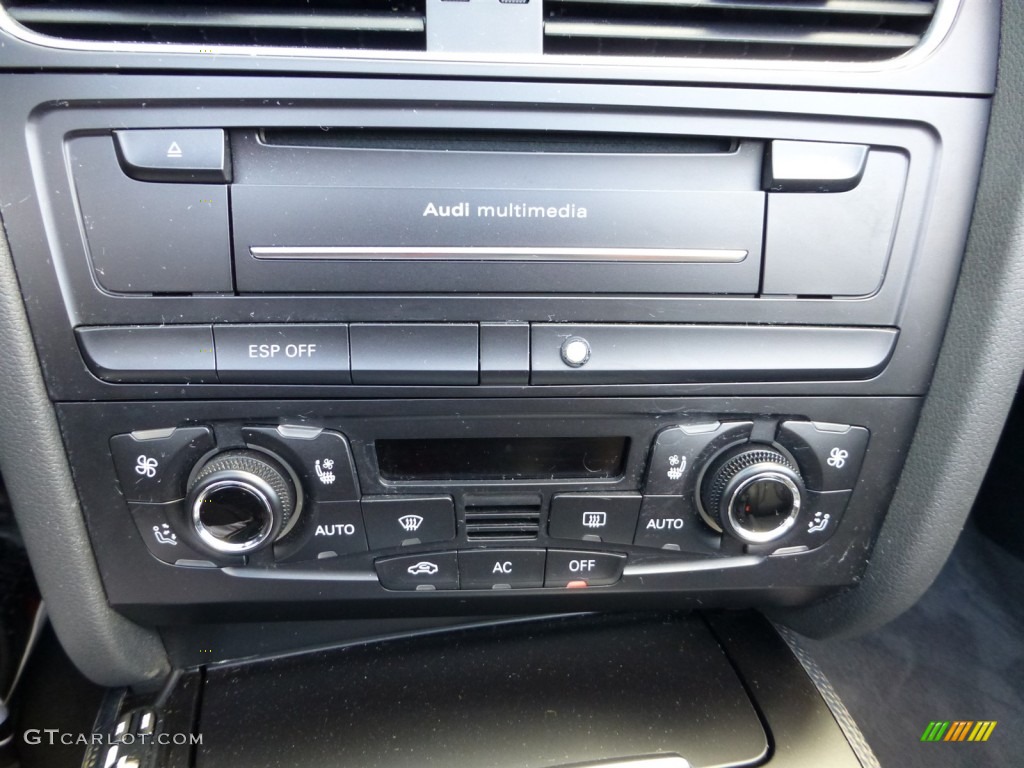 2010 Audi S5 3.0 TFSI quattro Cabriolet Controls Photo #86338900